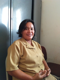 Herlina Taruk Ata : Pesuruh